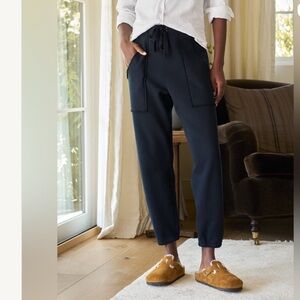 Frank & Eileen Eamon Jogger Size M Black